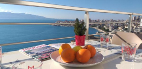 Bay View Apartment